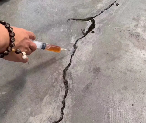 永川混凝土裂缝修补技术详解​